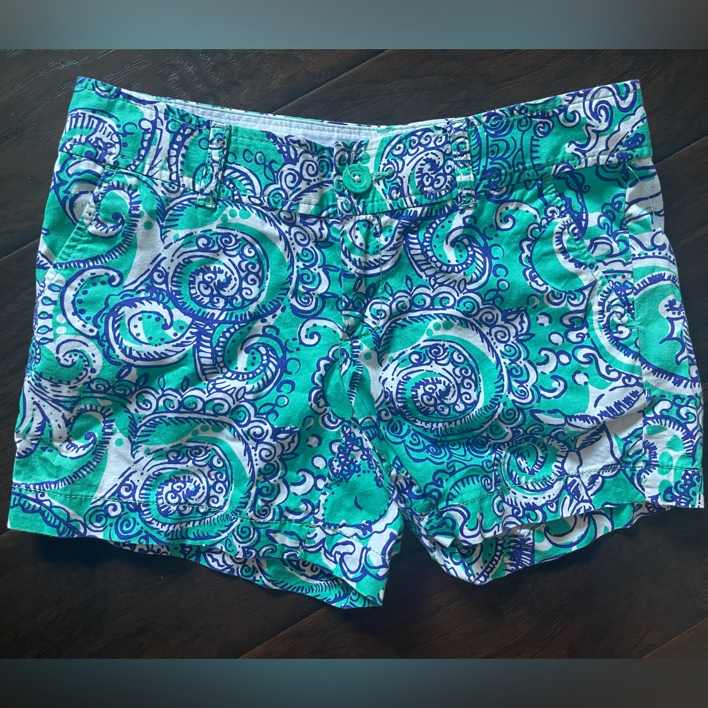 Lilly Pulitzer Callahan Shorts blue green swirls size 2